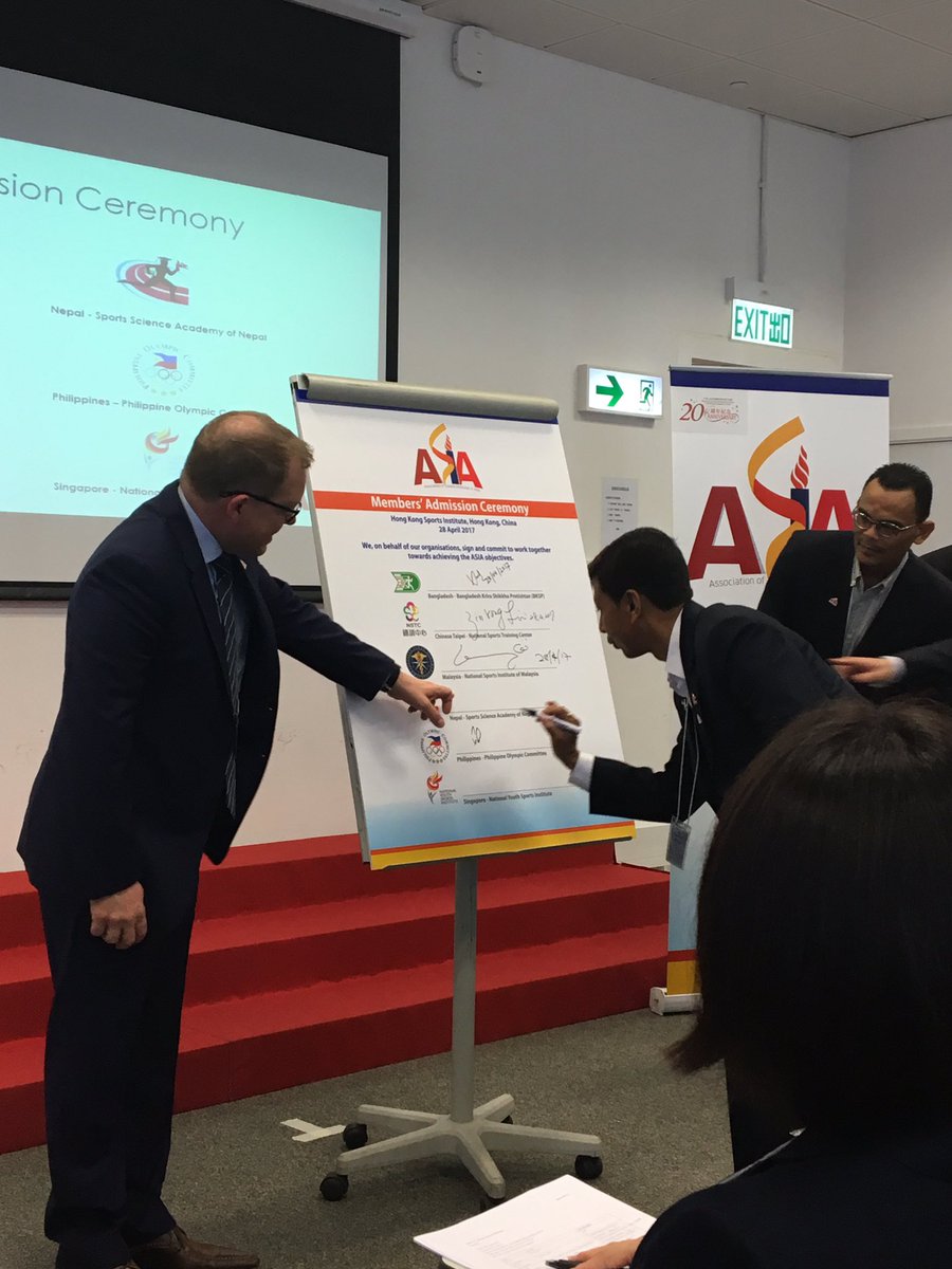 ASIASportAssoc's tweet photo. ASIA hold New Member Admission Cermenoy for its 6 new member organizations #ASIA2017 https://t.co/yuVb24T20z