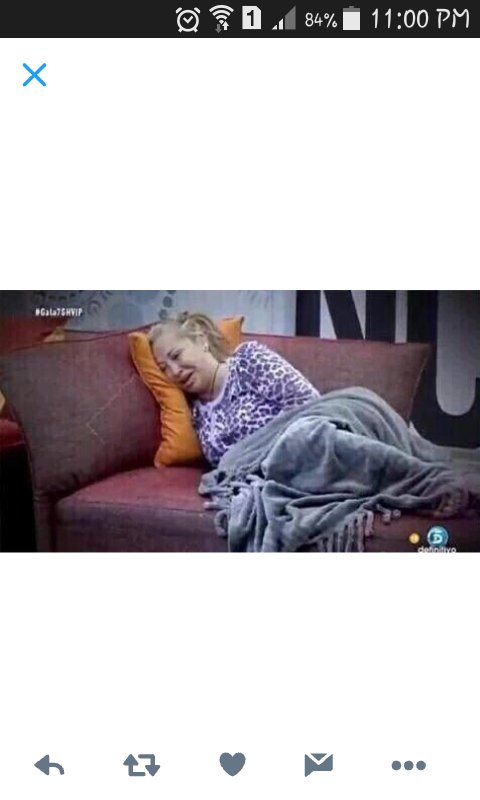 SestraCosima1's tweet photo. Cuando ya falta poco para el estreno de la última temporada de #orphanblack @OBenespanol no te acabes por favor 😳🙅 @EvelyneBrochu @sestraval https://t.co/OEHulEWlfK