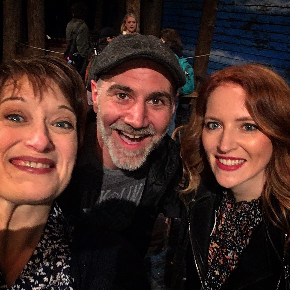 petieb's tweet photo. Us three Newfoundlanders were on #Broadway tonight in @wecomefromaway! #weretakingover @romanomusic https://t.co/VdF1m7bbnA
