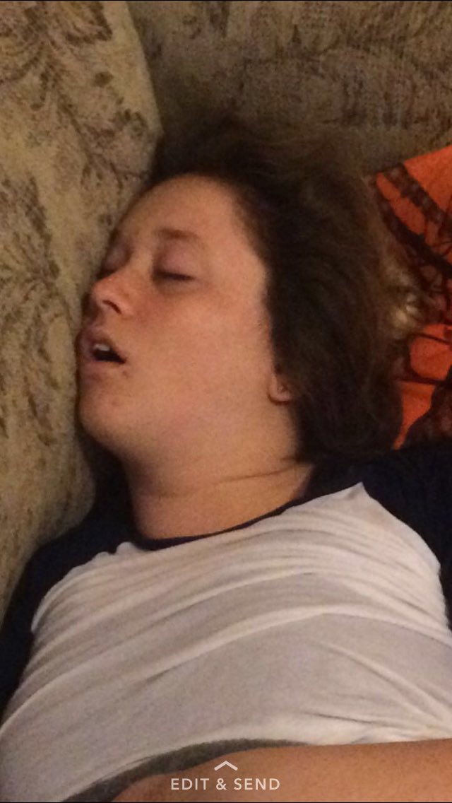 Helen_197's tweet photo. @barnes_maggie You're the true gem here 😂😂 https://t.co/Ra4kMqp8lg