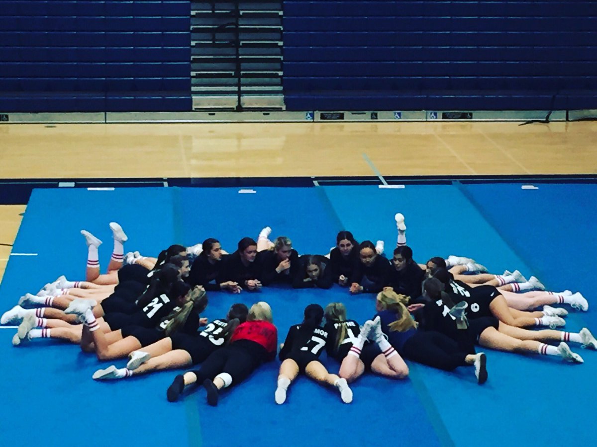 CVCHS_Cheer's tweet photo. Our Stunt season was short but sweet.  We had an amazing first season.  So excited we gave Stunt a try!  #proud #uglyeagles @STUNTtheSport https://t.co/lMYtYM1Q1i
