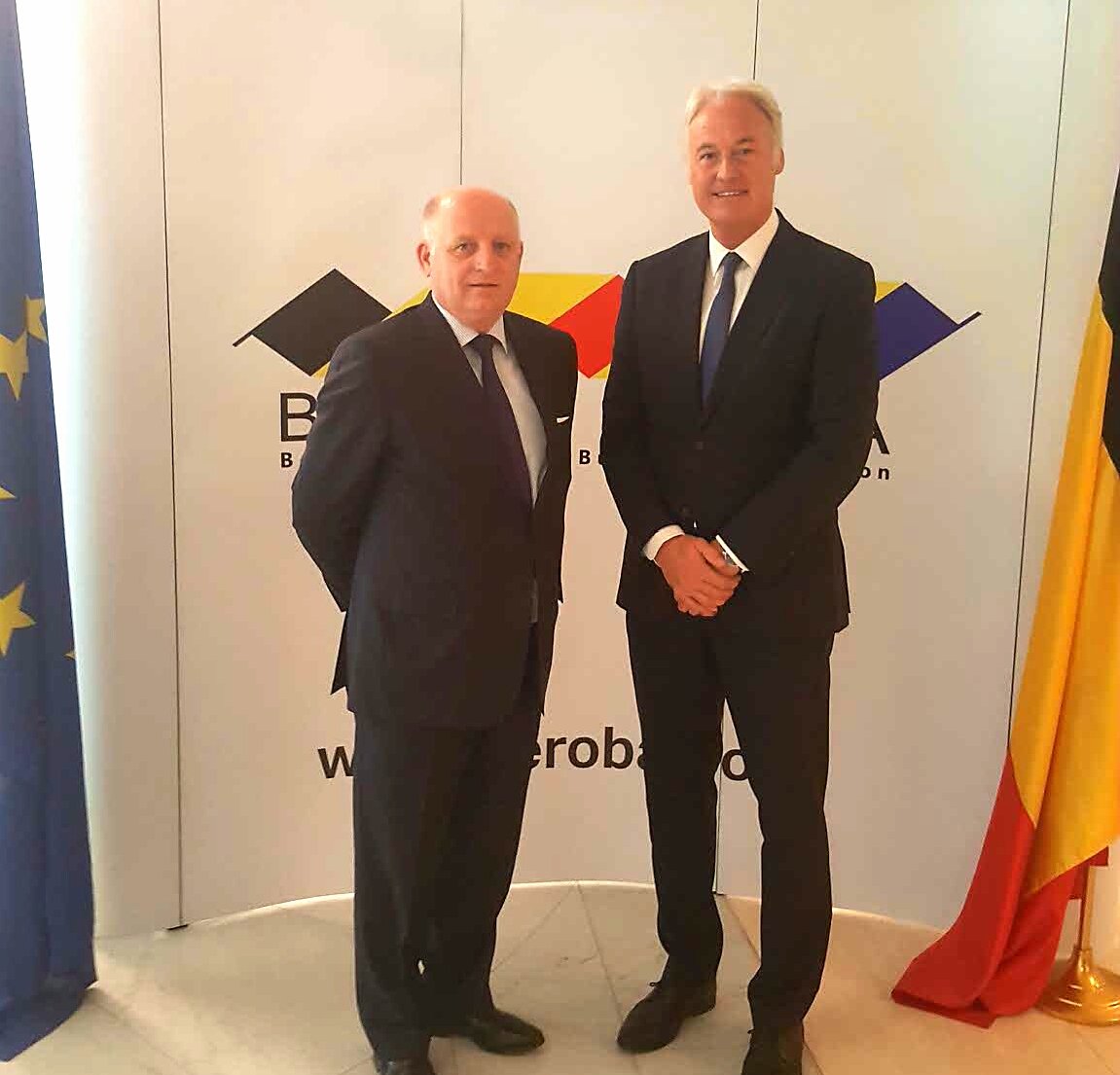 goudsmet's tweet photo. BEROBA in Cluj #romania . Welcome speech by His Excellence Thomas Baekelandt, Belgium ambassador in Romania #iammentallyfit https://t.co/Qb7ioFCRro