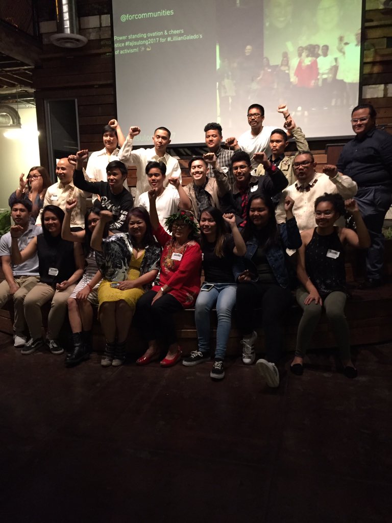 recordshift's tweet photo. people power ✊🏾✊🏾 @Fils4Justice #FAJIsulong2017 #ThanksLillian https://t.co/lKhJKFLzQM