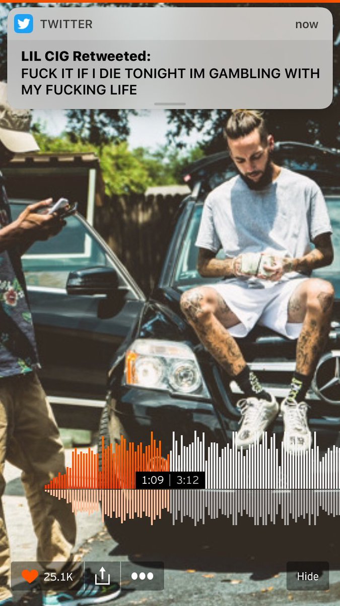 RJayee_'s tweet photo. @Pouyalilpou @SuicideChrist 🤔 https://t.co/wpLsDh8KrE