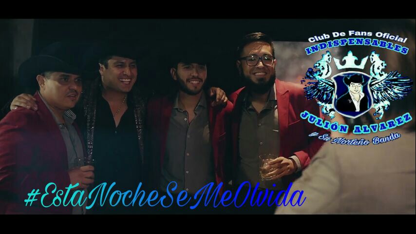 lizbeth7312's tweet photo. #EstaNocheSeMeOlvida #Indispensables 
@lupitaavargas https://t.co/txnRTMvLcS