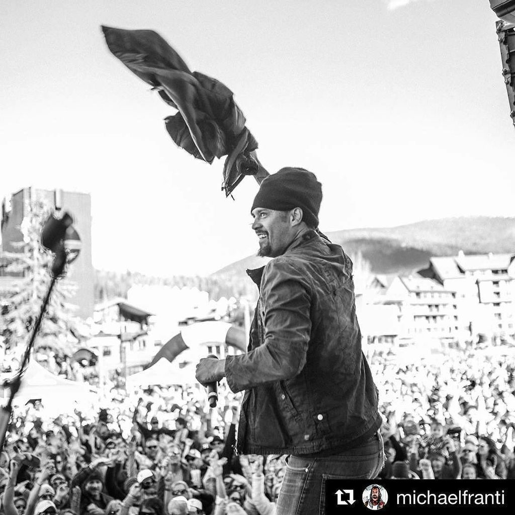 localsocialWP's tweet photo. Remembering when @michaelfranti brought the Sound and Sunshine to #Springtopia at @winterparkresort ๐๐ฝโ๏ธ Stay Tuneโฆ https://t.co/GFHN2XsxcN https://t.co/zJQ9aGieXF