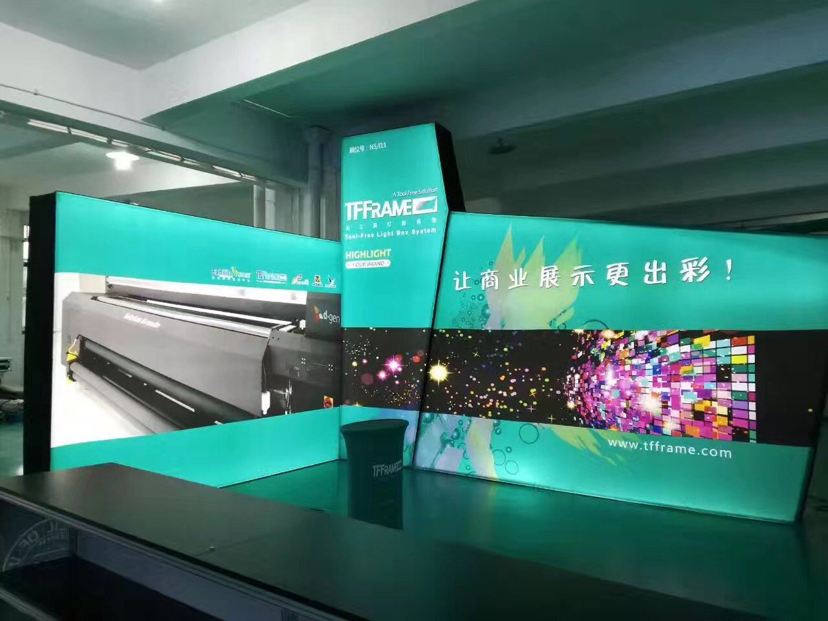 Hawkdisplay's tweet image. Come to see new trade show #booth of Hawk Display. #lighted #toolfree  bit.ly/1gRWTXL