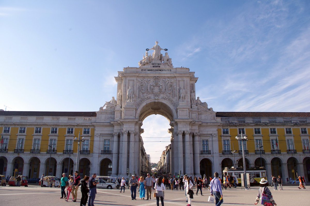 LVRoadTrips's tweet image. Rendez-vous à #Lisbonne avec @HelloBalthazar, première étape d'un road trip au #Portugal...  hellobalthazar.blogspot.co.nz/2017/04/road-t…