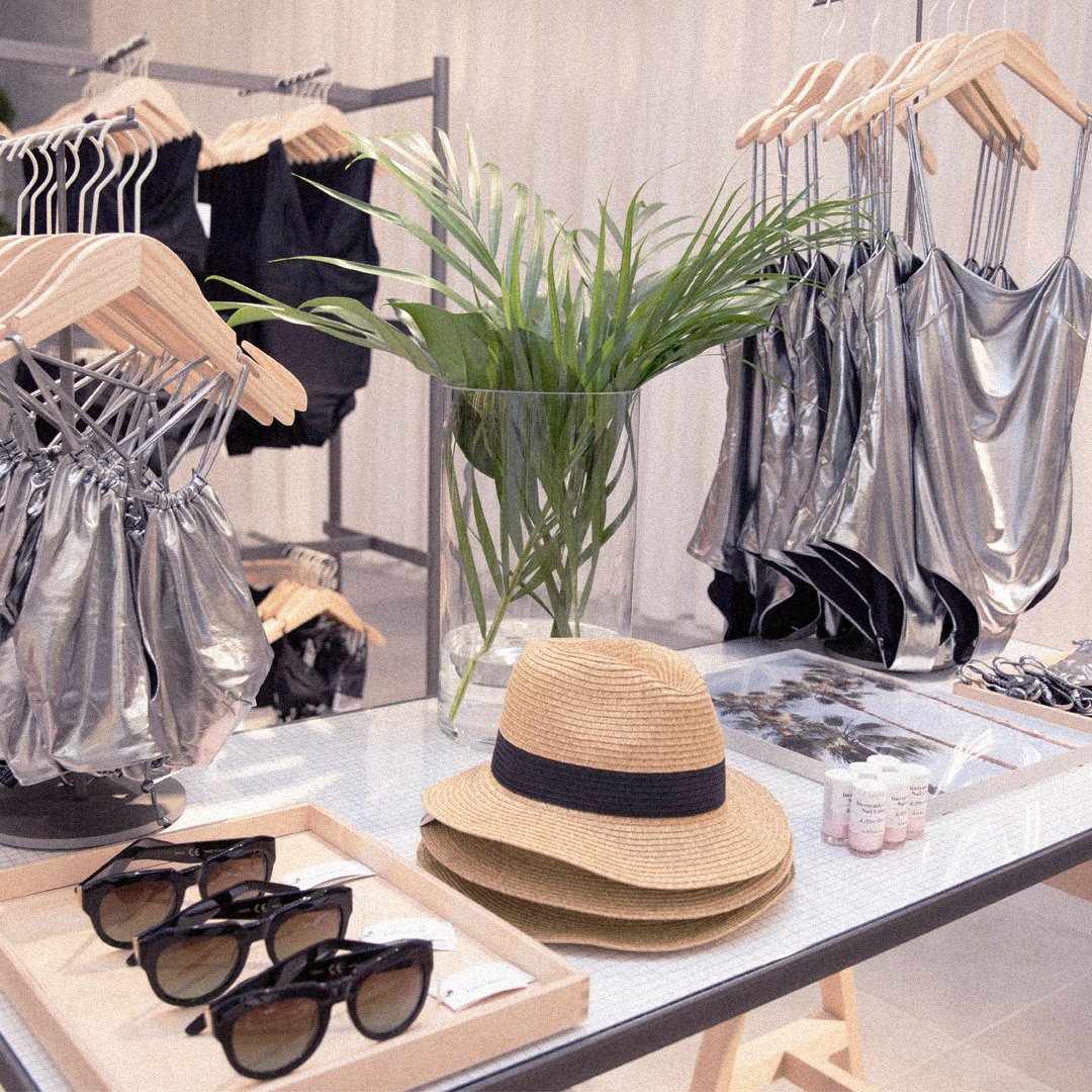 .@andotherstories opens up their first shop in <a href="/TheDubaiMall/">Dubai Mall by Emaar</a>. The store has endless styling choices. Check them out this weekend. #mydubai