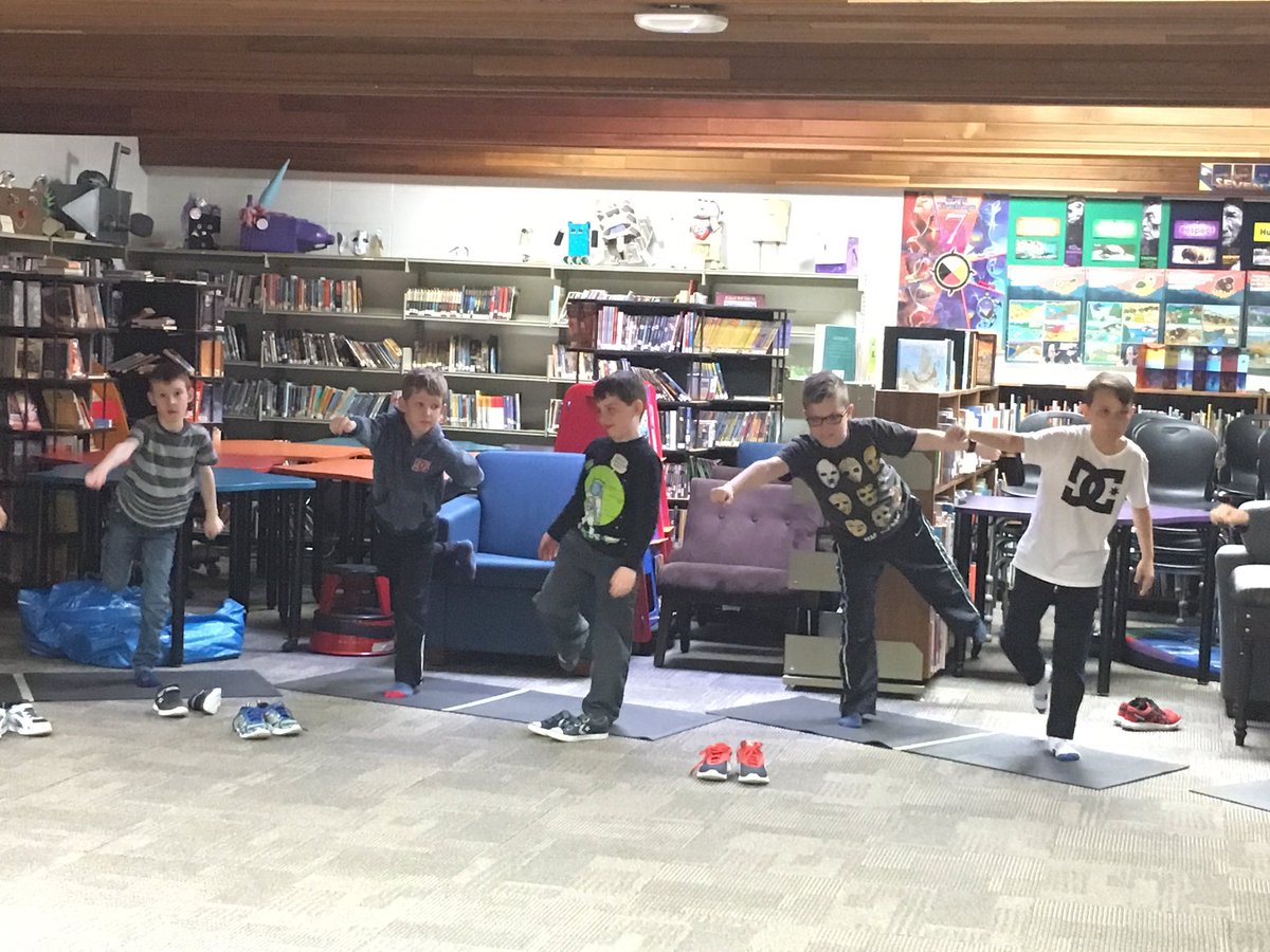 MsCarruthers5s's tweet image. Yoga fun today! #wbfnews #3and4C #eipsstudents #eipsschools