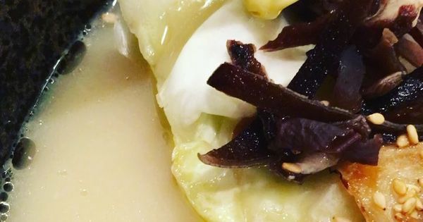 dininghappy's tweet photo. Asian Fusion Chef Life: Kyoto-style Ramen at Yotekko-ya  #hawaii #healthyrecipes #greenveggies #foodheaven #asianc… https://t.co/kn1Hulc6ae https://t.co/RUEUVLnBxr