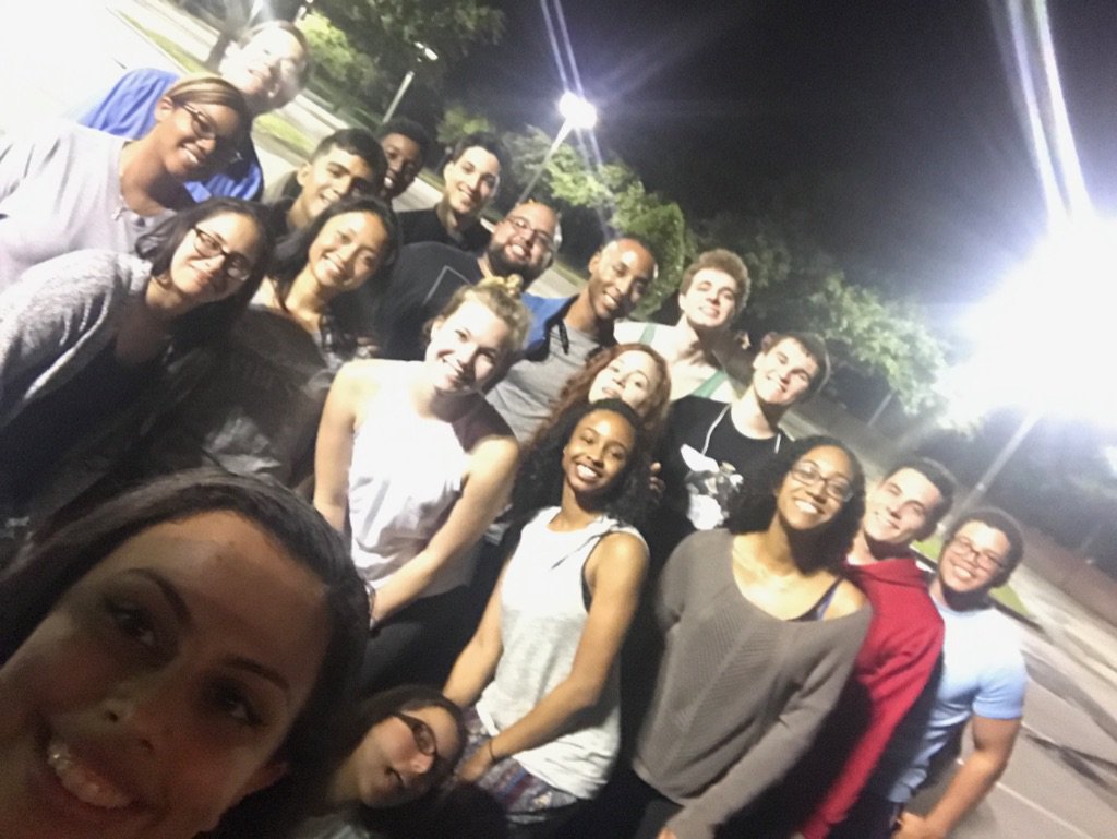 LTDJRich's tweet image. They aint seen nothin' yet!!! Richards/Thomas team is en route to #WSL2017 6mon ago= 1/2 a van. This wknd= 2 full vans @B2G200 @LtdTanTan