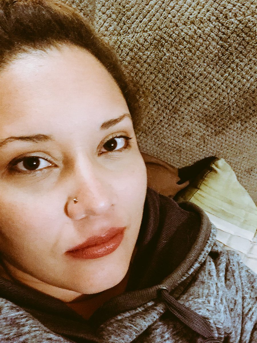 DumpBucketWives's tweet image. I am sad 😭@TheDumpBuckets was gifted tix to @NextHopModel yesterday but I have no sitter for tonight! Have fun see you next year. Cheers 🍺