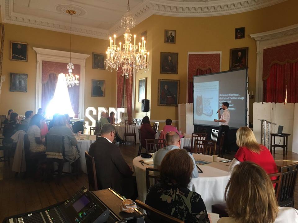 IntrotweetUK's tweet photo. SUPER Introtweet week!
✨Shortlisted at #TDBA17
✨Twitter Seminar at #SBBE17
✨Shortlisted twice in #WGBizAwards
✨Sold out #TweetOverCoffee! ☕ https://t.co/BfwpRHjjRQ
