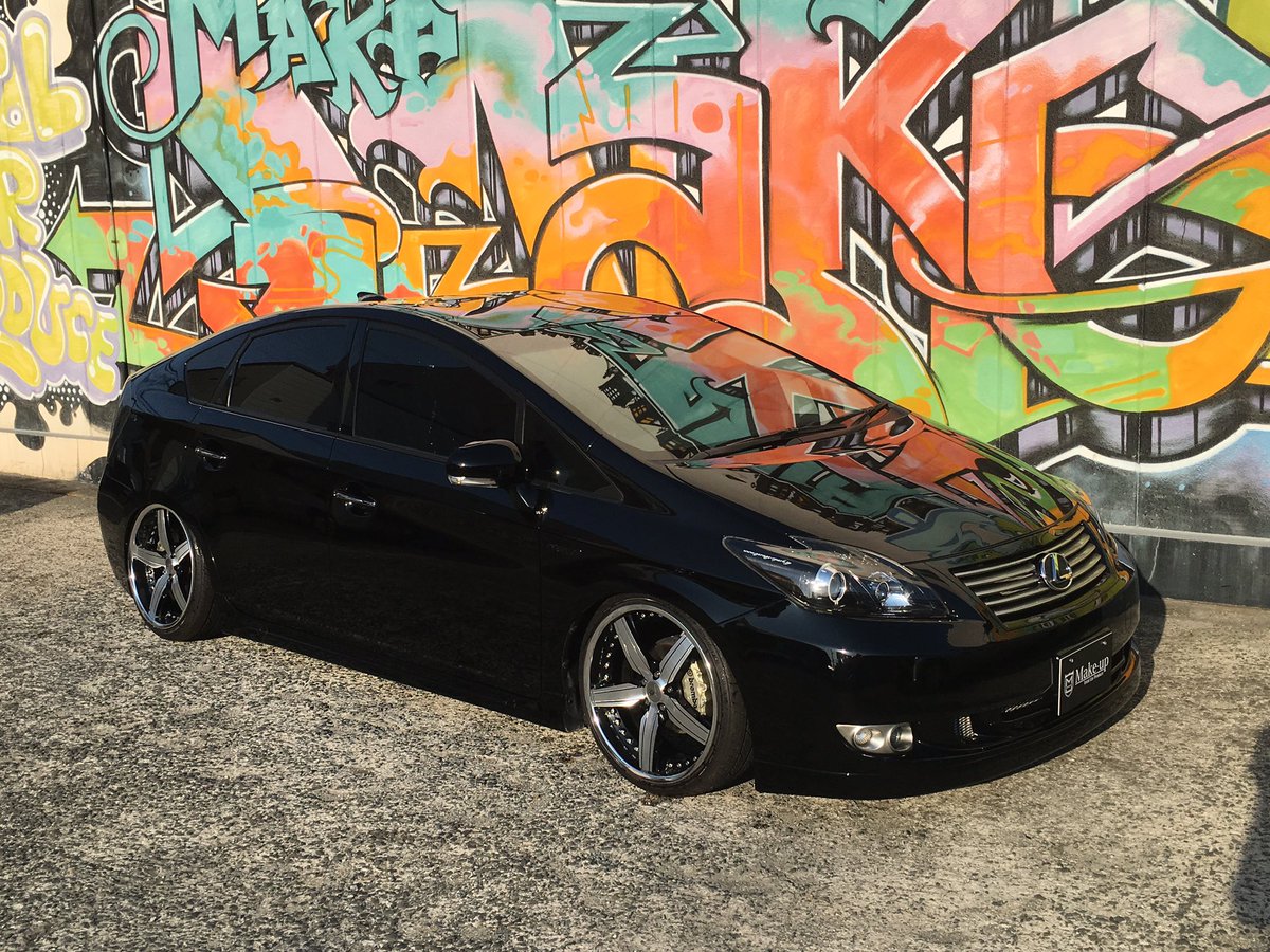 Make Up 公式 Auf Twitter Make Up 平野店です カッコいいいじりもの入庫 エイムゲインエアロのプリウスです 人気のブラックにホイールアクスル 車高調などなどやりきりの1台です 距離も少ないのでオススメです お問い合わせご来店 お待ちしておりますよ