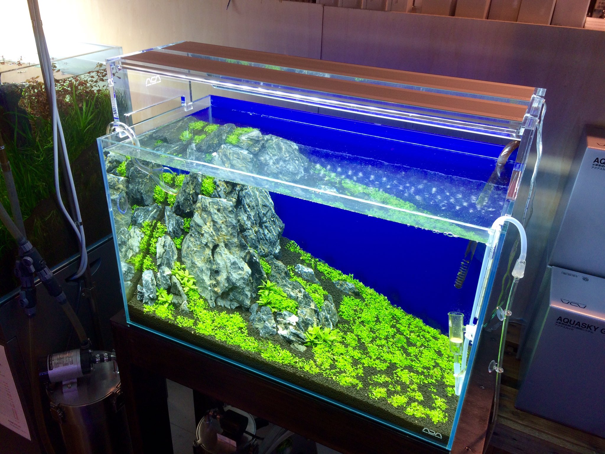 ADA AQUASKY G 601 水草育成用LED照明システム www.krzysztofbialy.com