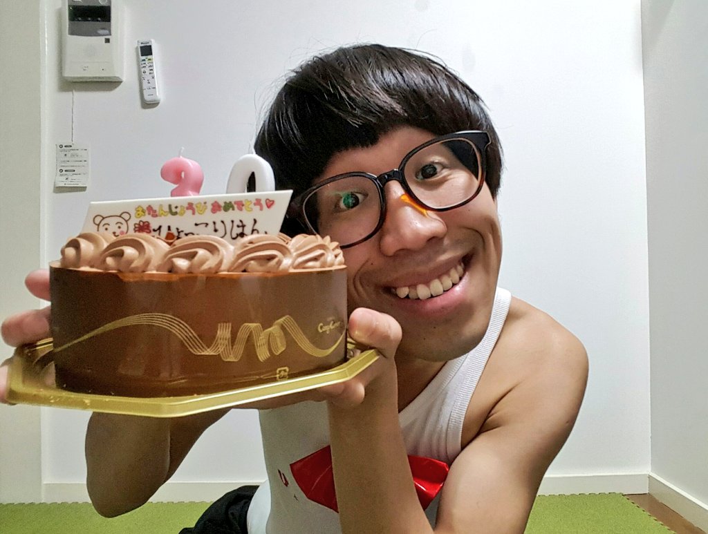 ひょっこりはん 芸人 のネタ動画や本名や経歴やwikiは おもしろ荘18 ライフハックジャーナル ひょっこりはん 芸人 のネタ動画や本名や経歴やwikiは おもしろ荘18 ライフハックジャーナル
