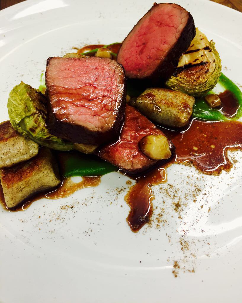 When our chefs are this good we HAVE to shout about it. #GreatBritishBeef #BritishBeef #FarmtoTable