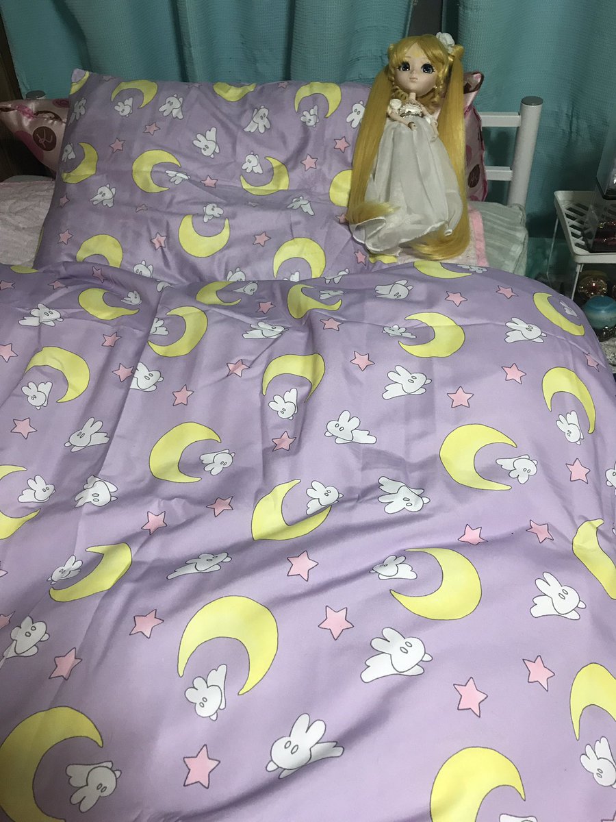Eriko Twitter પર うさぎちゃんのお布団カバー届いた 可愛すぎていい夢見れそう W セーラームーン うさぎちゃんお 布団カバー