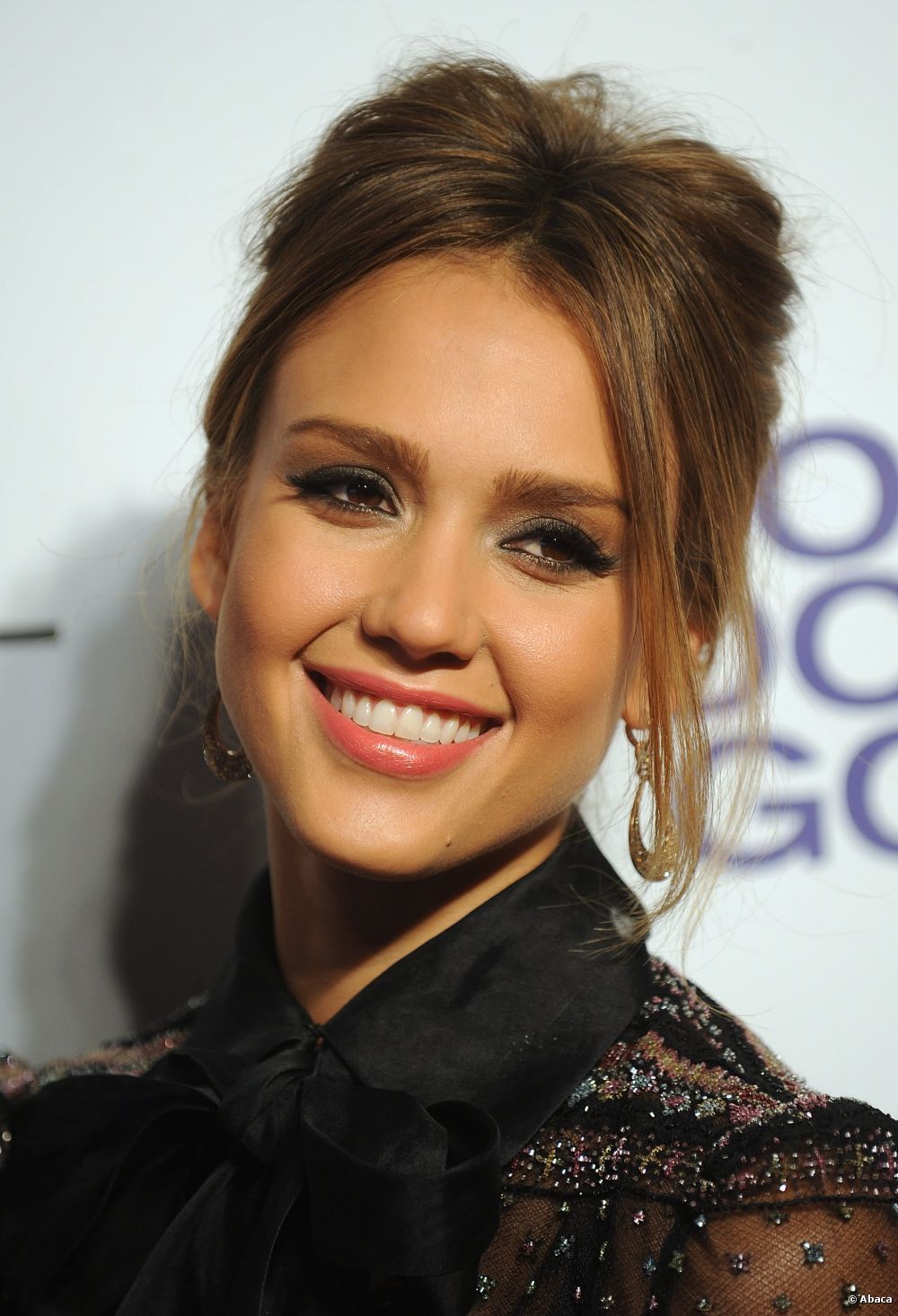 Happy Birthday Jessica Alba!!! 