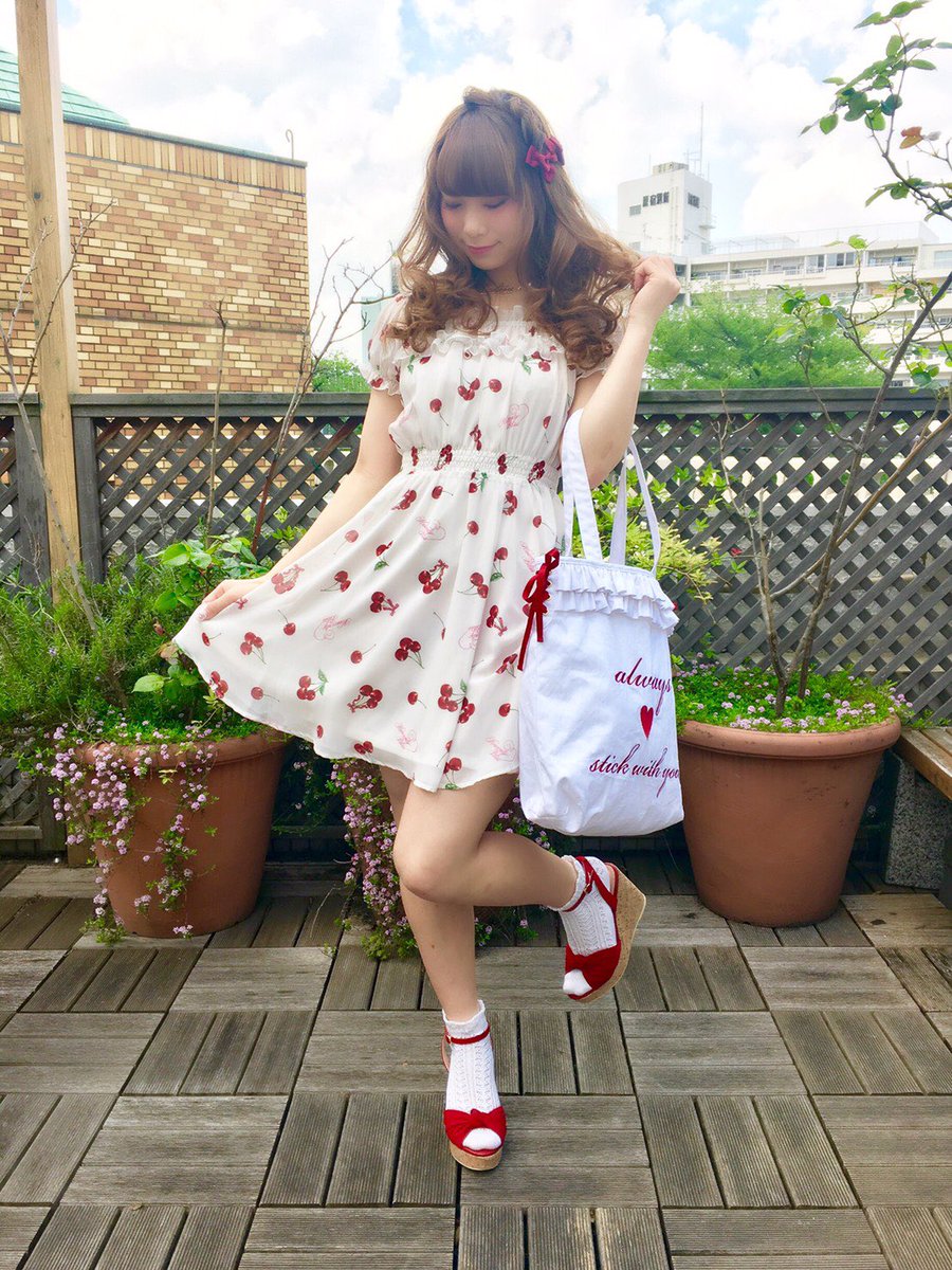 Ank Rouge Twitter પર Coquettish Lady Mayu Ank Rougeだけのオリジナル柄 大好評につき 通販サイトでは完売 店舗でも残りわずかの ハートロゴギンガムチェリー シフォンワンピース T Co Zo32ityoos T Co Mrbvfe4hvn Ank Rouge Twitter પર Coquettish Lady Mayu Ank Rougeだけのオリジナル柄 大好評につき 通販サイトでは完売 店舗でも残りわずかの ハートロゴギンガムチェリー シフォンワンピース T Co Zo32ityoos T Co Mrbvfe4hvn