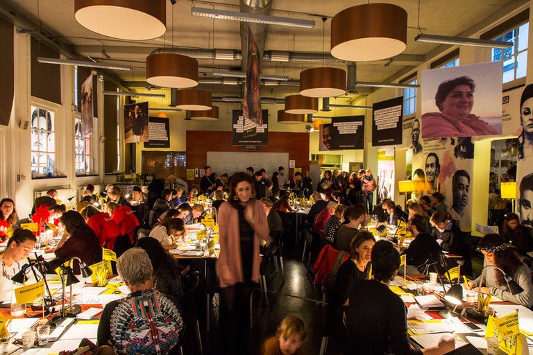 SalilShetty's tweet image. People from every part of the world sent an incredible 4,660,774 messages in our #W4R2016 campaign! Thank you! amn.st/601885MTn