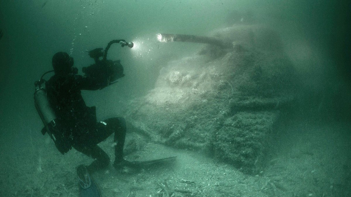JustRustScuba's tweet image. #SpacesAvailable #WreckDiving with Purple Turtle on Normandy D-Day wrecks departing 5th June. poobah.uk/2oDENBg