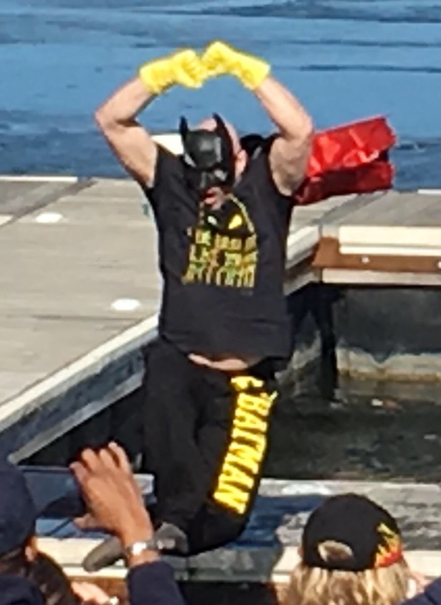 thought1fund's tweet photo. As Batman, I would like to wish everyone a great #SuperHeroDay! #PolarPlunge2016 #ToTheBatMobileRobin https://t.co/oki1roE0Hc