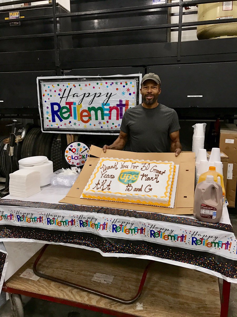 joshcrosser98's tweet image. Congratulations Mark! #30yearsofservice #hiawathapreload @DebMassingill