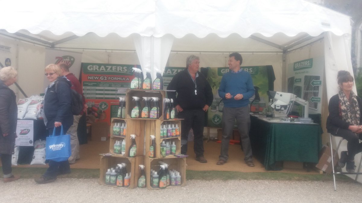 grazersfamily's tweet photo. Exceptional day @tobygardenfest @DrIanBedford @PlantingIdeasCo 
Thanks guys see you tomorrow - with the sun 😊 https://t.co/OkfwFhPiq7