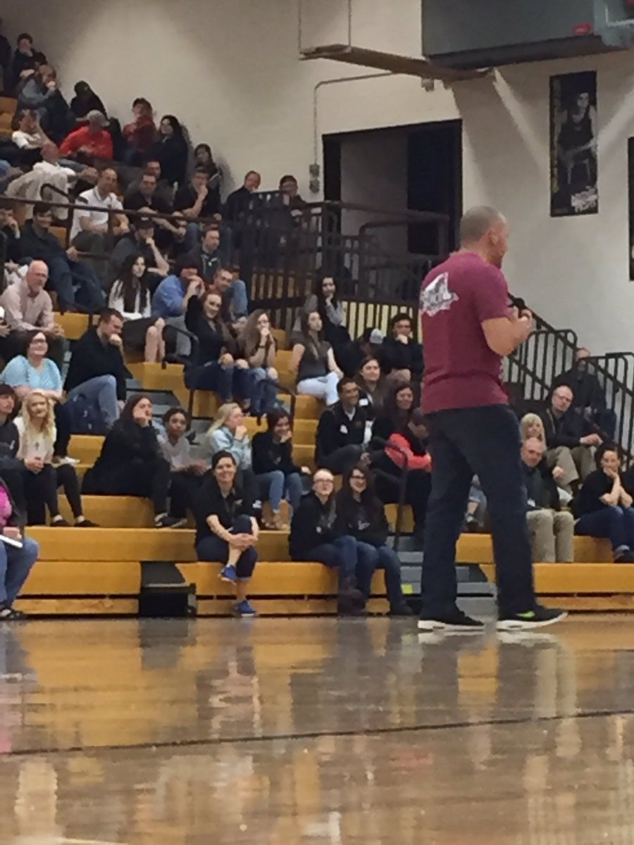 HagemanReg's tweet image. @KevinHinesStory speaking to Capital High School #suicideprevention #askthe?