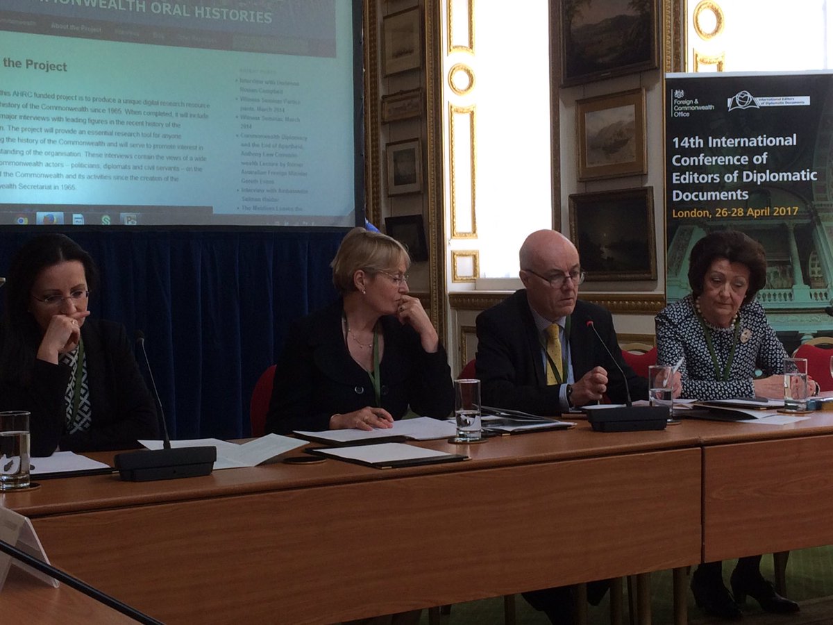 Now discussing the challenges and opportunities of oral history at #ICEDD2017