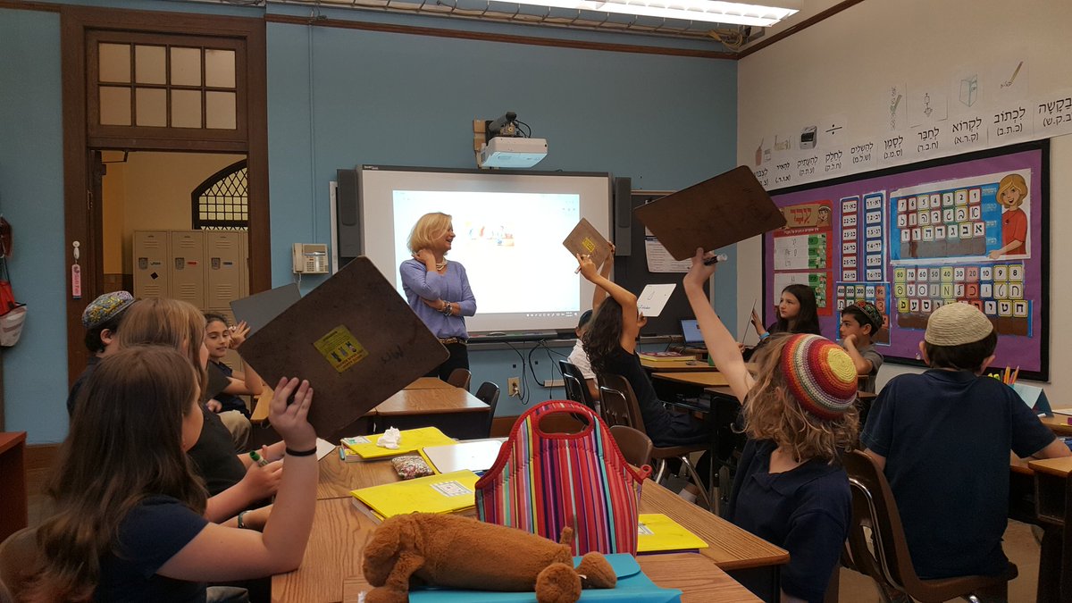 mminkuscds's tweet image. Using measured shapes &amp;amp; the knowledge of rectangles, students will create a formula for area of a trapezoid, parallelogram &amp;amp; rhombus. #Math5