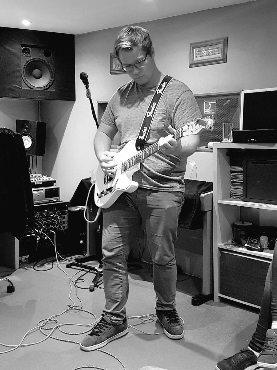 alpha__waves's tweet image. ✖️ Remember to join us this Sunday for our performance at Mill Beach Pub ✖️
alphawaves.rocks