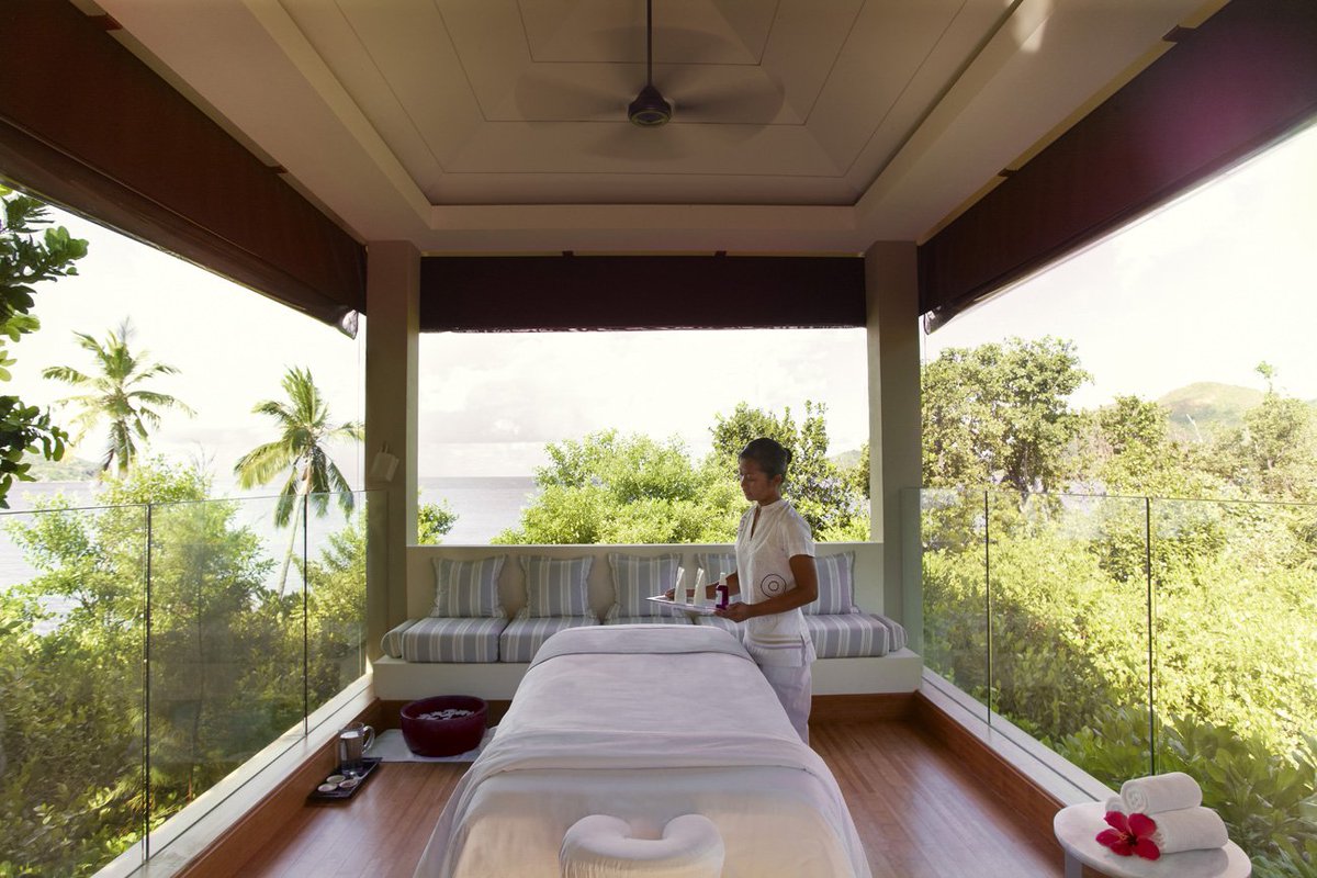 RafflesPraslin's tweet photo. Enjoy your #RafflesSpa treatment in an open-air pavilion, to stay in touch with the true surroundings of nature. https://t.co/DpRXvYf6fJ