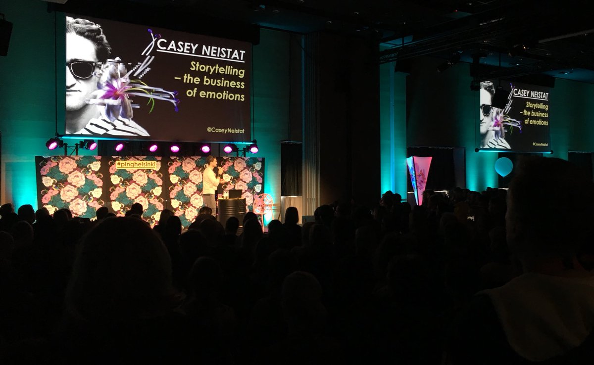 readpeak_'s tweet photo. @CaseyNeistat ja 600 lumoutunutta kuulijaa. #keynote puhujat ovat tänään olleet todella huikeita! #pinghelsinki #clarionhelsinki https://t.co/zwnxMn4dJ3