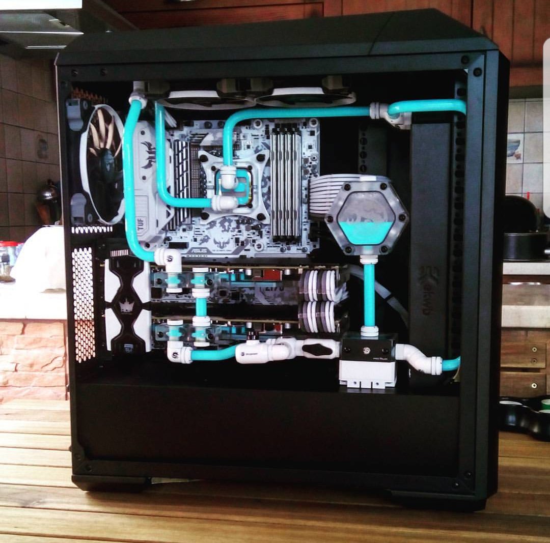 BHCustomsMOD's tweet photo. MOD y building realizado por @vitomodder 
Con cableado #BHCustoms personalizado, con cable combs cerrados.
Gris claro, Gris grafito y Blanco https://t.co/Ipdo0ozarc