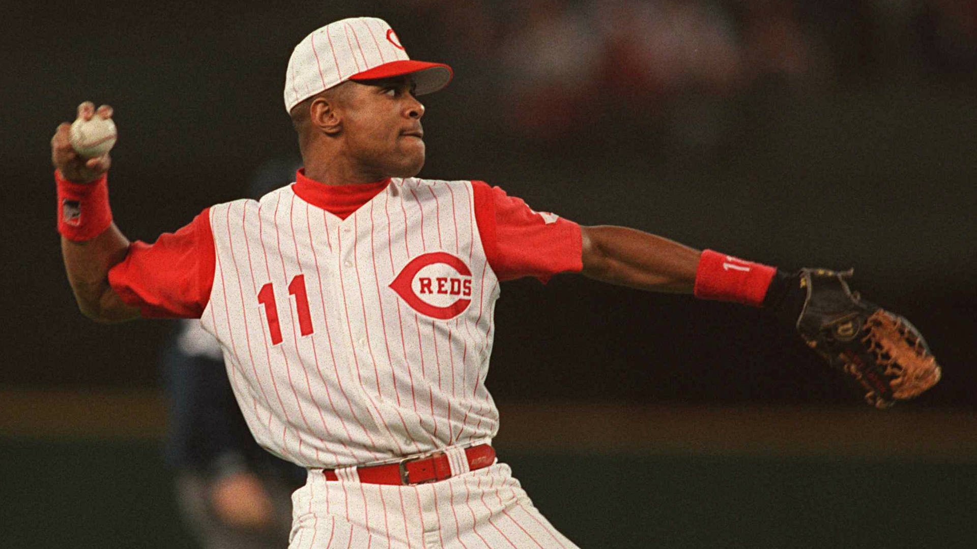 Happy 53rd birthday to Hall of Famer Barry Larkin. 