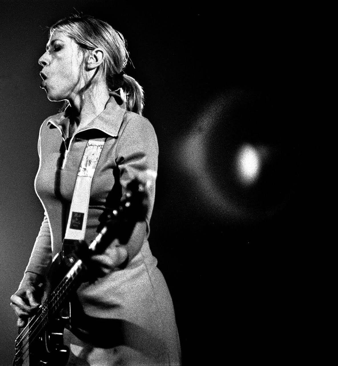  Happy birthday to Kim Gordon, born in this date in 1953 