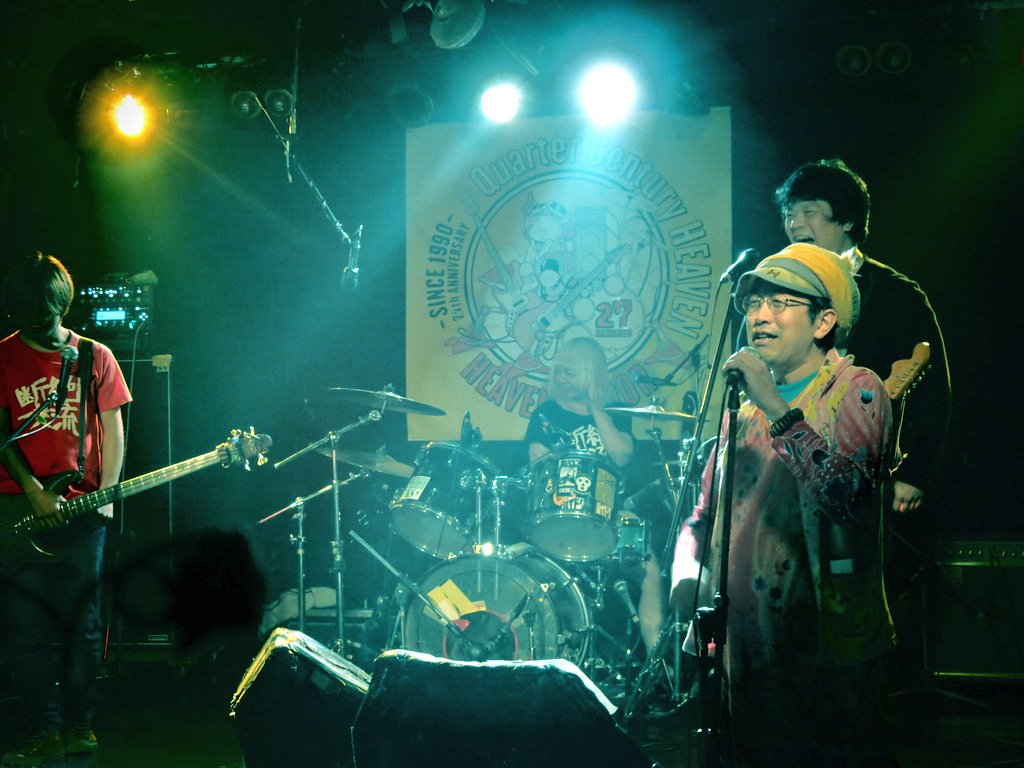ひんでんさんは司会。バンド「1969」企画LIVE。@ヘブンズドア。 ひんでんさんは司会。バンド「1969」企画LIVE。@ヘブンズドア。