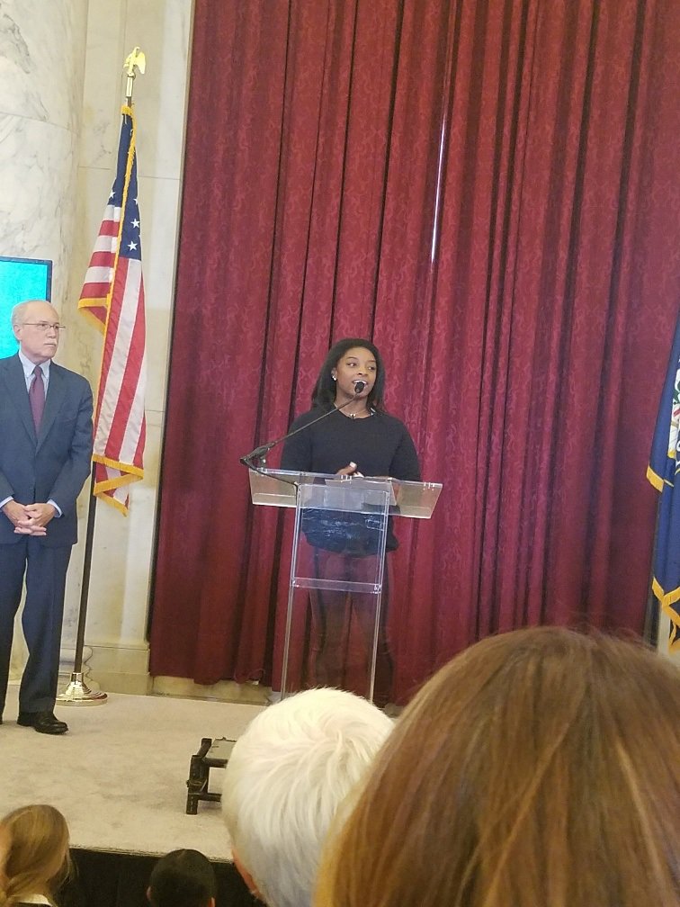 Polsinelli's tweet photo. Polsinelli supports @goFAAR & saying yes to a healthy lifestyle with Simone Biles. #simone_biles #goFAAR #takeyourdaughtersandsonstoworkday https://t.co/mwq6kBDcus
