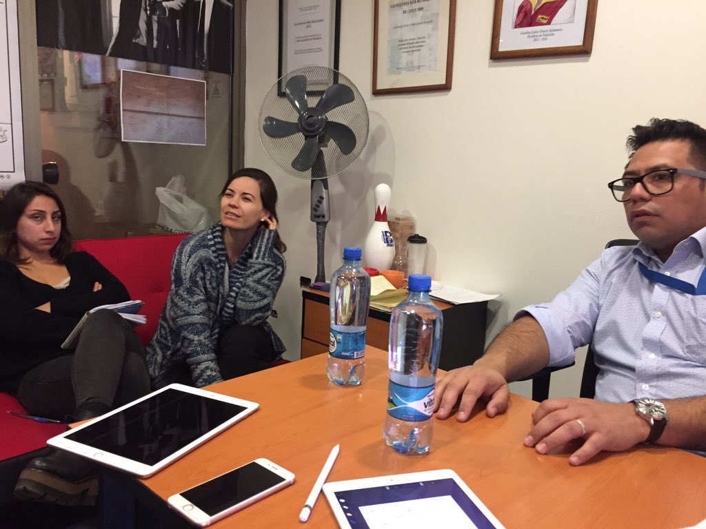 GoodLabChile's tweet image. Trabajando con @penalolen para hacer una alternativa de carreras tech para las mujeres de la comuna.