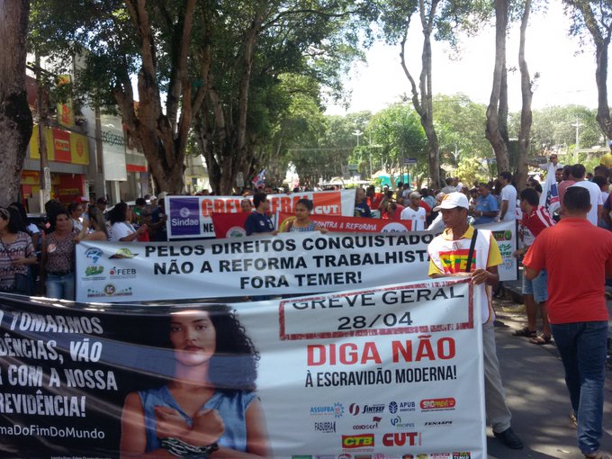 Ver imagem no Twitter