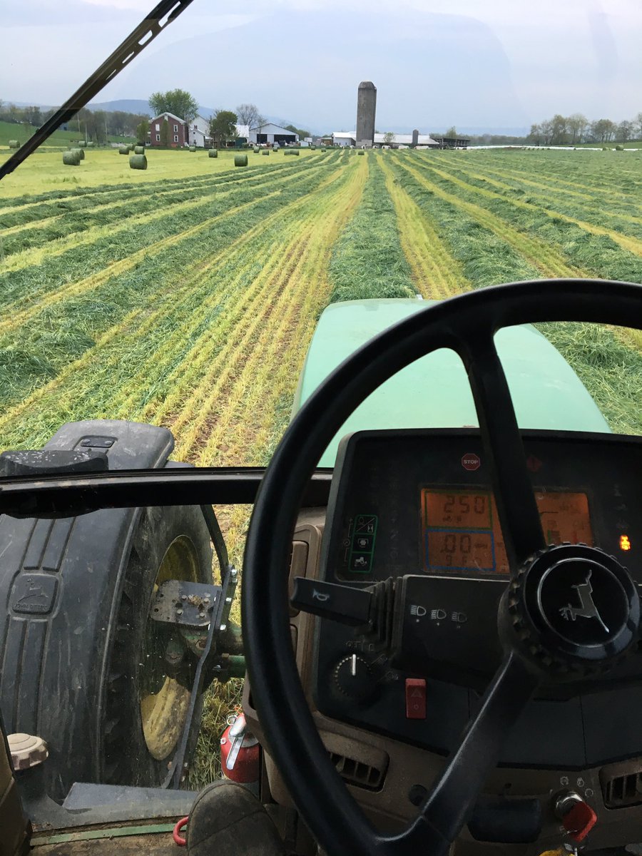 First day of the year of 2017 baling 60 down   3000 to go #baling #rye #krone #JohnDeere