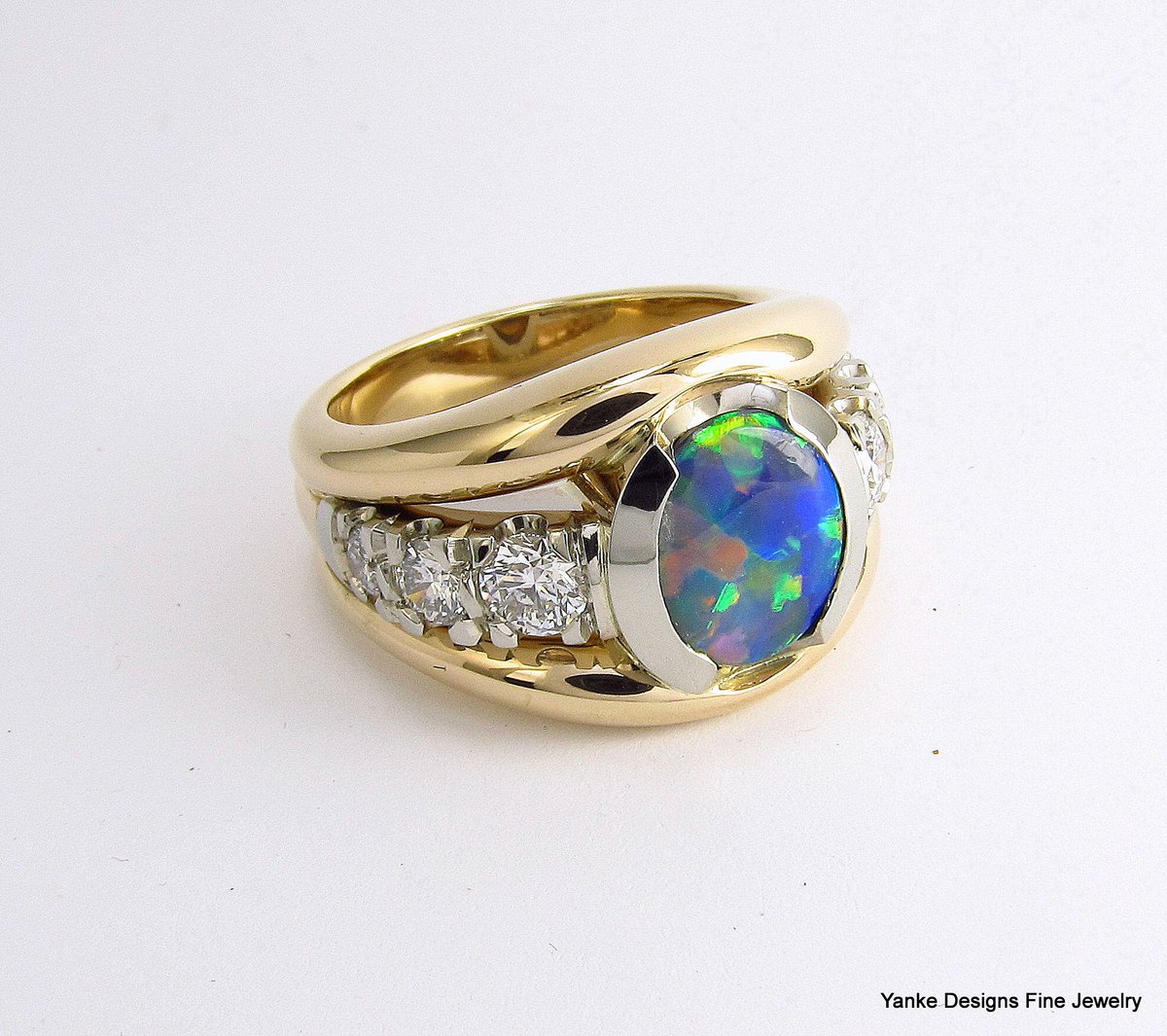 YankeDesigns's tweet image. Beautiful Black Opal showing off its Spring Colors
