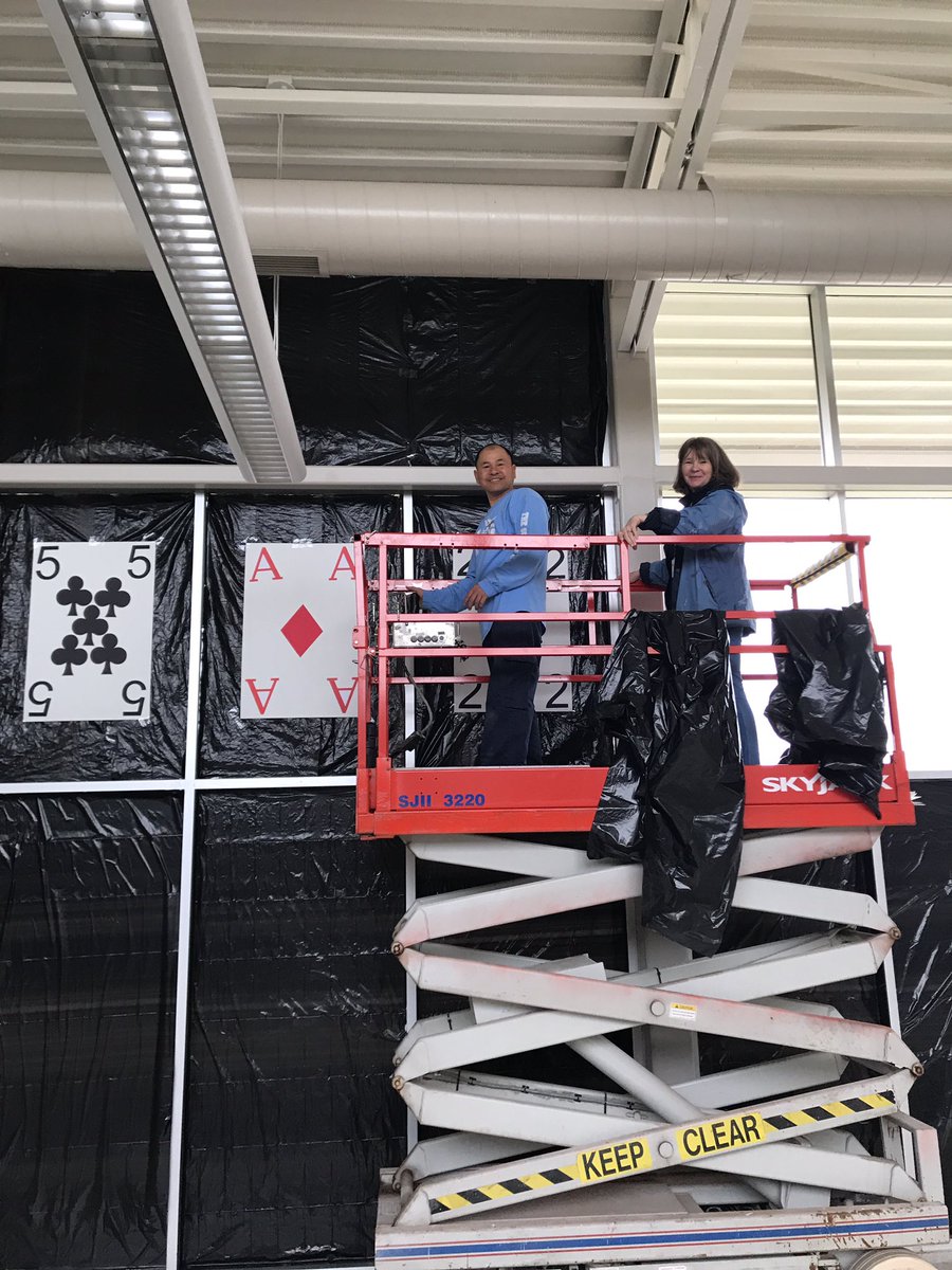 TateLibrary's tweet image. Getting ready for the Prom! #tateisgr8!