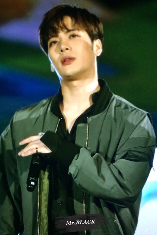 JS_relax's tweet image. 170428 경북 도민 체육대회 #잭슨 #Jackson #JacksonWang 숨막히게 머시써,,,,,ㅠ