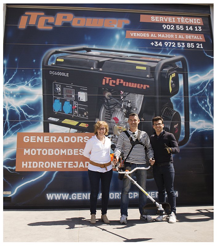 ITC_Power's tweet image. Hoy hemos entregado la #desbrozadora ITCPOWER  al #ganador del concurso. Muchas felicidades!, @ITC_Power