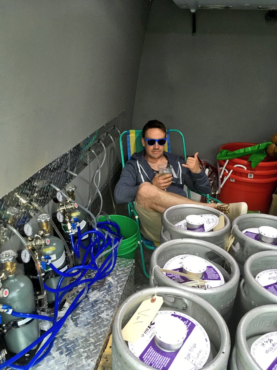 RadBrewCo's tweet image. Loading up the van and heading to @NextHopModel! What&apos;s our theme? #springbreak2017! Find us for tight brews bros.