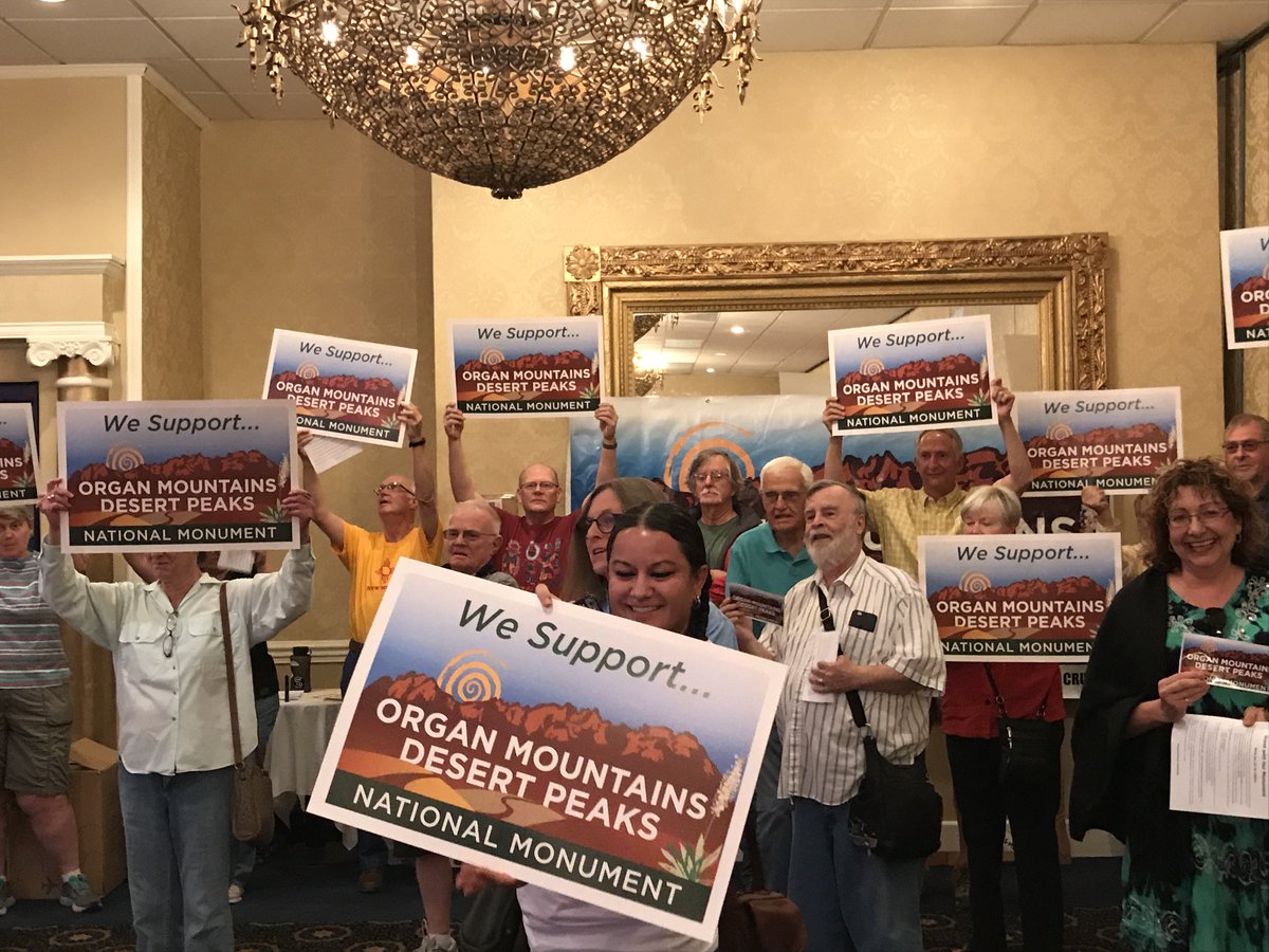 ConserveNM's tweet image. Hundreds at #OMDP4NM rally in NM. 3 mayors speak in support for #MonumentsForAll. Crowd invites #Trump to &quot;Take a hike!&quot; #NM02 #NMPol